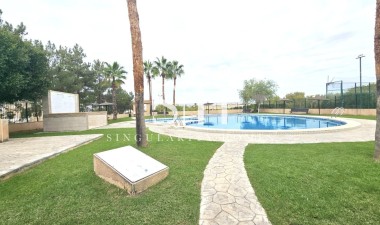 Resale - House - Orihuela Costa - Los Almendros-la Florida