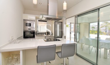 Resale - Apartment / flat - Orihuela Costa - Los Dolses