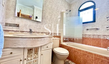 Resale - House - Orihuela Costa - Costa Blanca