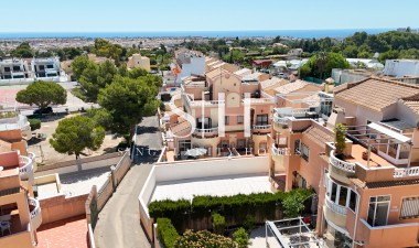 Resale - Apartment / flat - Orihuela Costa - Lomas de Cabo Roig - Playa Golf