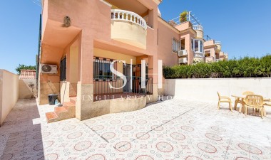 Resale - Apartment / flat - Orihuela Costa - Lomas de Cabo Roig - Playa Golf