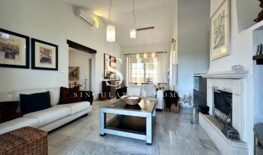 Resale - Villa - Orihuela Costa - Costa Blanca