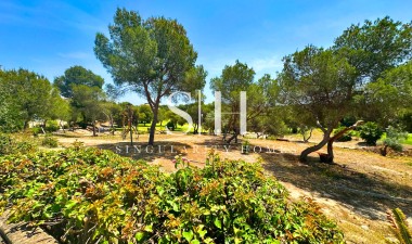 Resale - Villa - Orihuela Costa - Costa Blanca