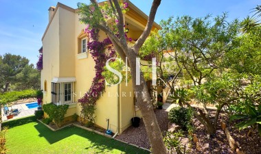 Resale - Villa - Orihuela Costa - Costa Blanca