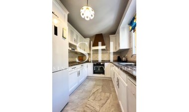 Resale - Villa - Orihuela Costa - Costa Blanca