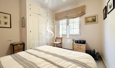 Resale - Villa - Orihuela Costa - Costa Blanca