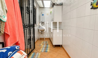Resale - Villa - Orihuela Costa - Costa Blanca