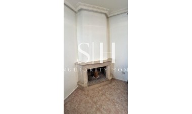 Resale - Villa - Torrevieja - aguas nuevas
