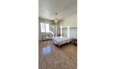 Resale - Villa - Torrevieja - aguas nuevas