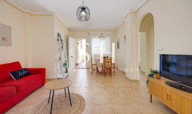 Herverkoop - Bungalow - Torrevieja - Aguas nuevas 1
