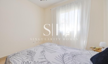 Herverkoop - Bungalow - Torrevieja - Aguas nuevas 1