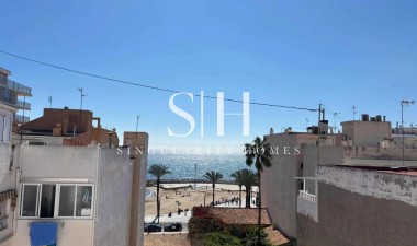 Återförsäljning - Lägenhet / lägenhet - Torrevieja - Las Piscinas Naturales