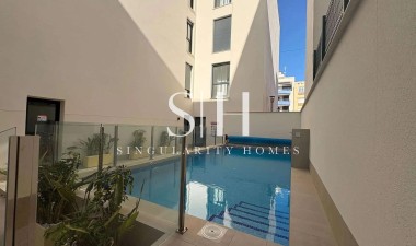 Återförsäljning - Lägenhet / lägenhet - Torrevieja - Las Piscinas Naturales