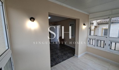 Resale - Bungalow - Orihuela Costa - Punta Prima
