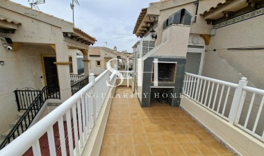 Resale - Bungalow - Orihuela Costa - Punta Prima