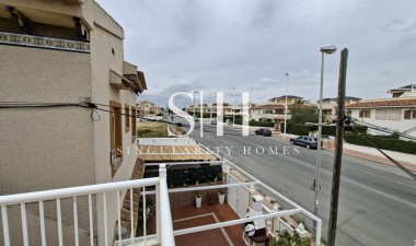 Resale - Bungalow - Orihuela Costa - Punta Prima