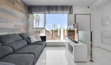 Resale - House - Torrevieja - Los balcones