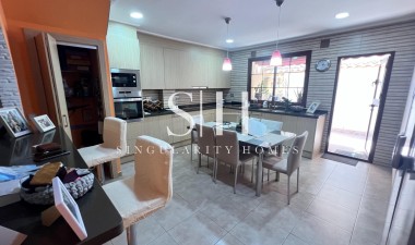 Resale - House - Torrevieja - Los Balcones - Los Altos del Edén