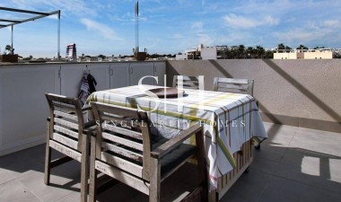 Resale - Apartment / flat - Pilar de la Horadada - Pueblo Latino