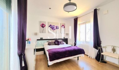 Resale - House - Orihuela Costa - Los Almendros-la Florida