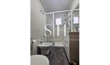 Resale - House - Orihuela Costa - Los Almendros-la Florida