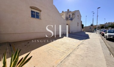 Resale - House - Torrevieja - Costa Blanca