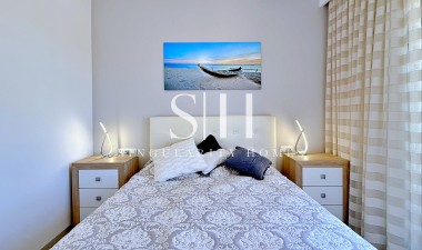 Resale - Apartment / flat - Pilar de la Horadada - Torre De La Horadada