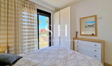 Resale - Apartment / flat - Pilar de la Horadada - Torre De La Horadada