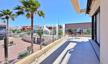 Resale - Apartment / flat - Pilar de la Horadada - Torre De La Horadada