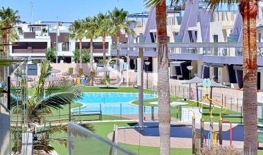 Resale - Apartment / flat - Pilar de la Horadada - Torre De La Horadada