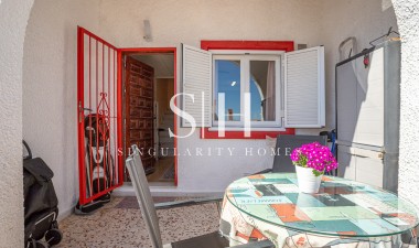 Odsprzedaż - Bungalow - Torrevieja - Cabo Cervera