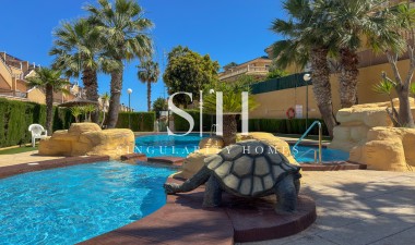 Resale - Bungalow - Orihuela Costa - Villamartín