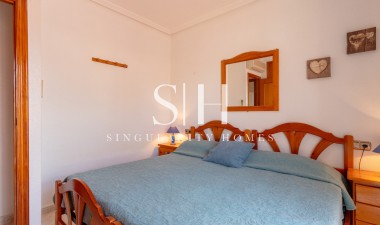 Resale - Villa - Orihuela Costa - La Zenia