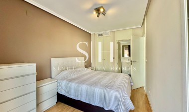 Resale - Apartment / flat - Orihuela Costa - Punta Prima