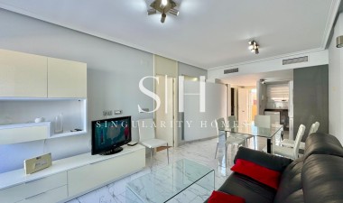 Resale - Apartment / flat - Orihuela Costa - Punta Prima