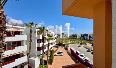 Resale - Apartment / flat - Orihuela Costa - Punta Prima