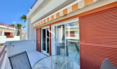 Resale - Apartment / flat - Orihuela Costa - Punta Prima