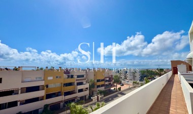 Resale - Apartment / flat - Orihuela Costa - Punta Prima