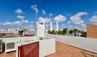 Resale - Apartment / flat - Orihuela Costa - Punta Prima