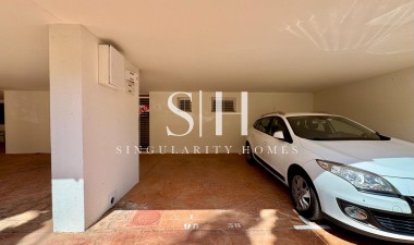 Resale - Apartment / flat - Orihuela Costa - Punta Prima