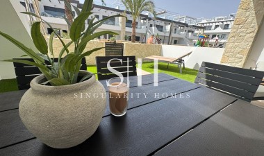 Resale - Apartment / flat - Orihuela Costa - Rocio del Mar