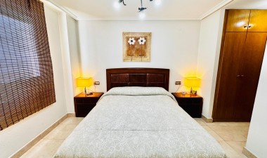 Resale - Apartment / flat - Torrevieja - Centro