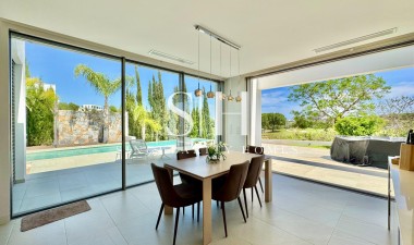 Resale - Villa - Orihuela - Las Colinas Golf