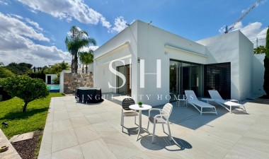 Resale - Villa - Orihuela - Las Colinas Golf