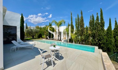 Resale - Villa - Orihuela - Las Colinas Golf