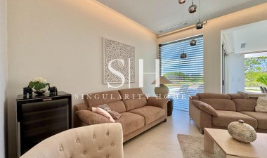 Resale - Villa - Orihuela - Las Colinas Golf