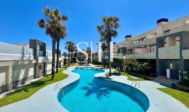 Resale - Apartment / flat - Torrevieja - La Mata