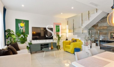 Resale - House - Villamartin - Orihuela costa