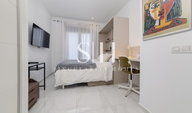 Resale - House - Villamartin - Orihuela costa