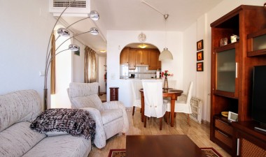 Resale - Apartment / flat - Torrevieja - Acequion